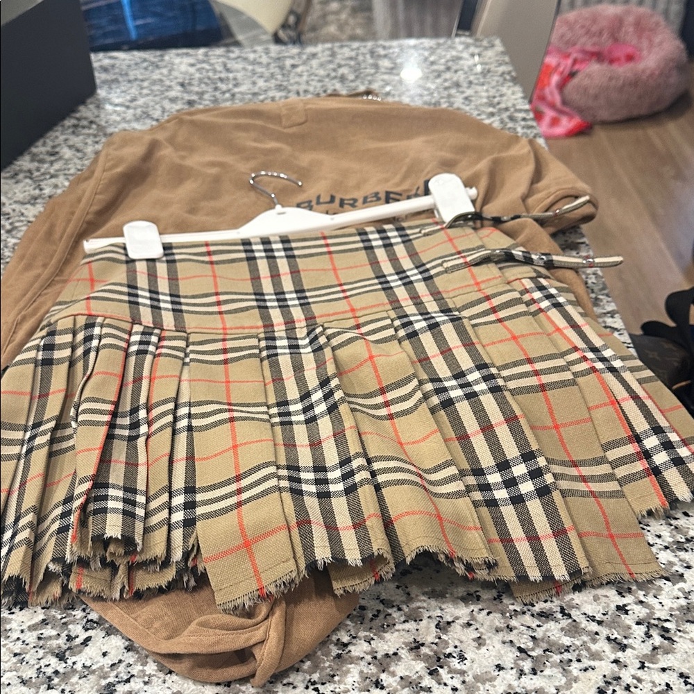 Burberry Beige Plaid Mini Skirt